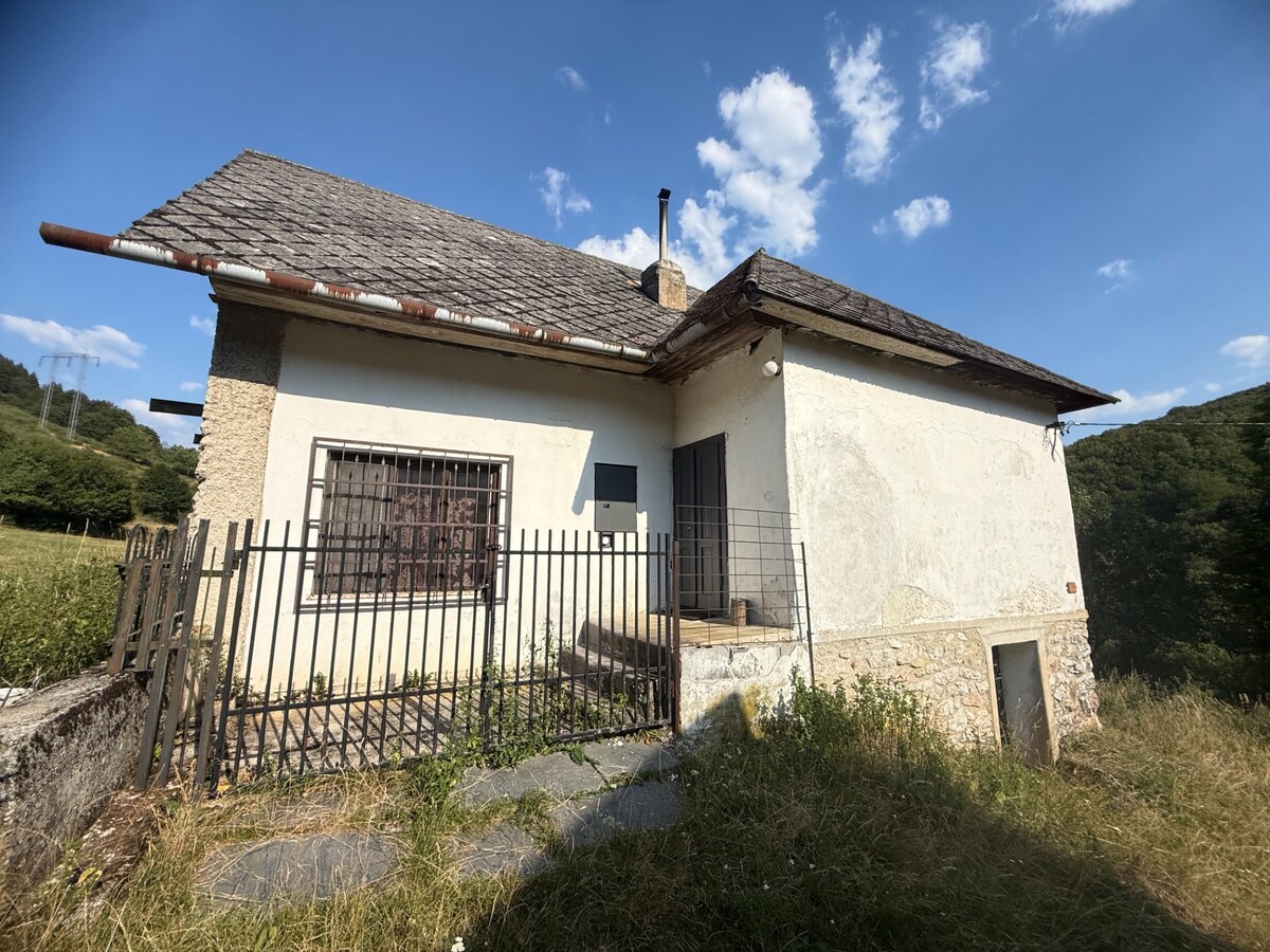 Chalupa Valaská Belá, pozemok 800 m2 — foto 2