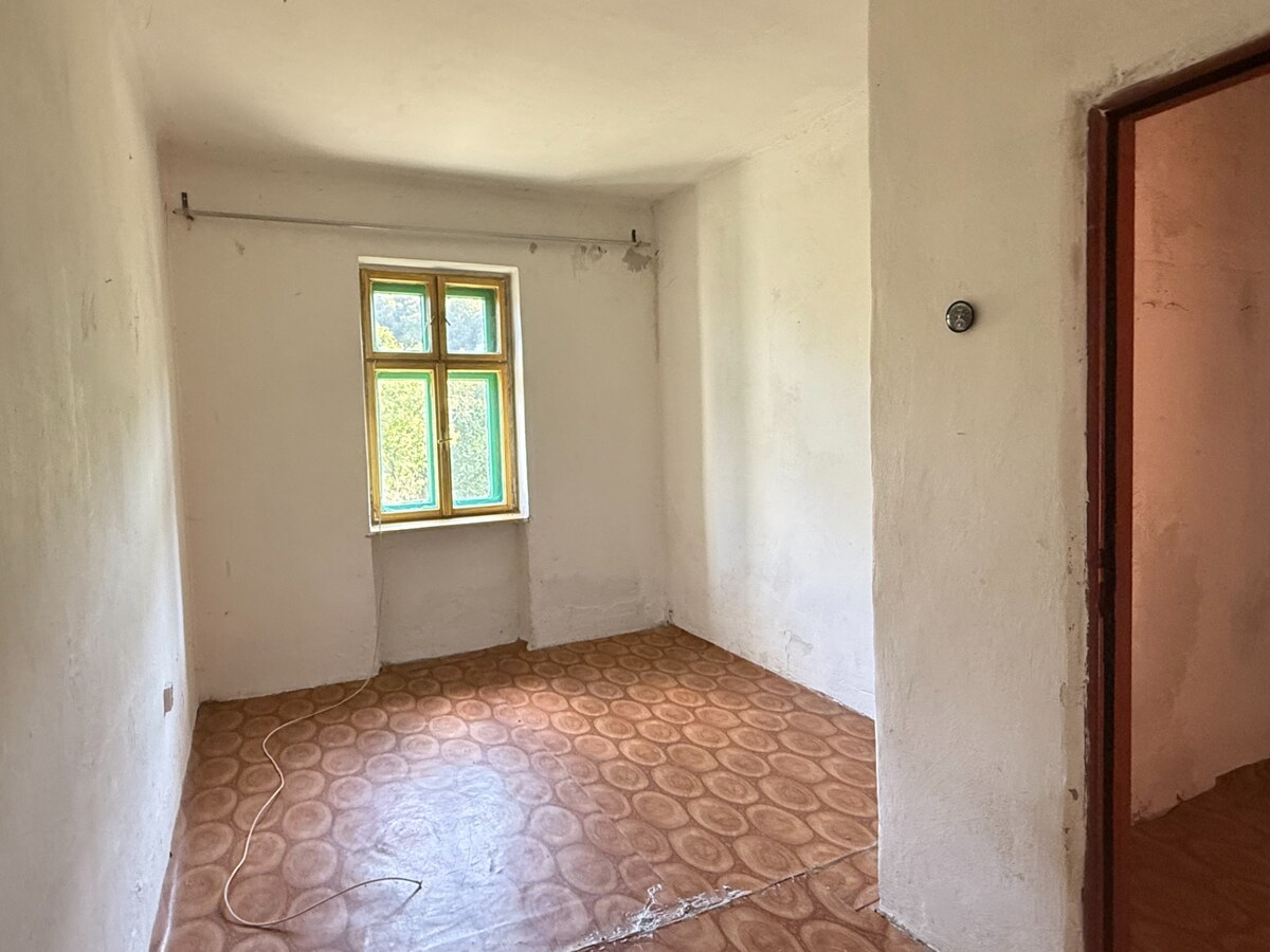 Chalupa Valaská Belá, pozemok 800 m2 — foto 7