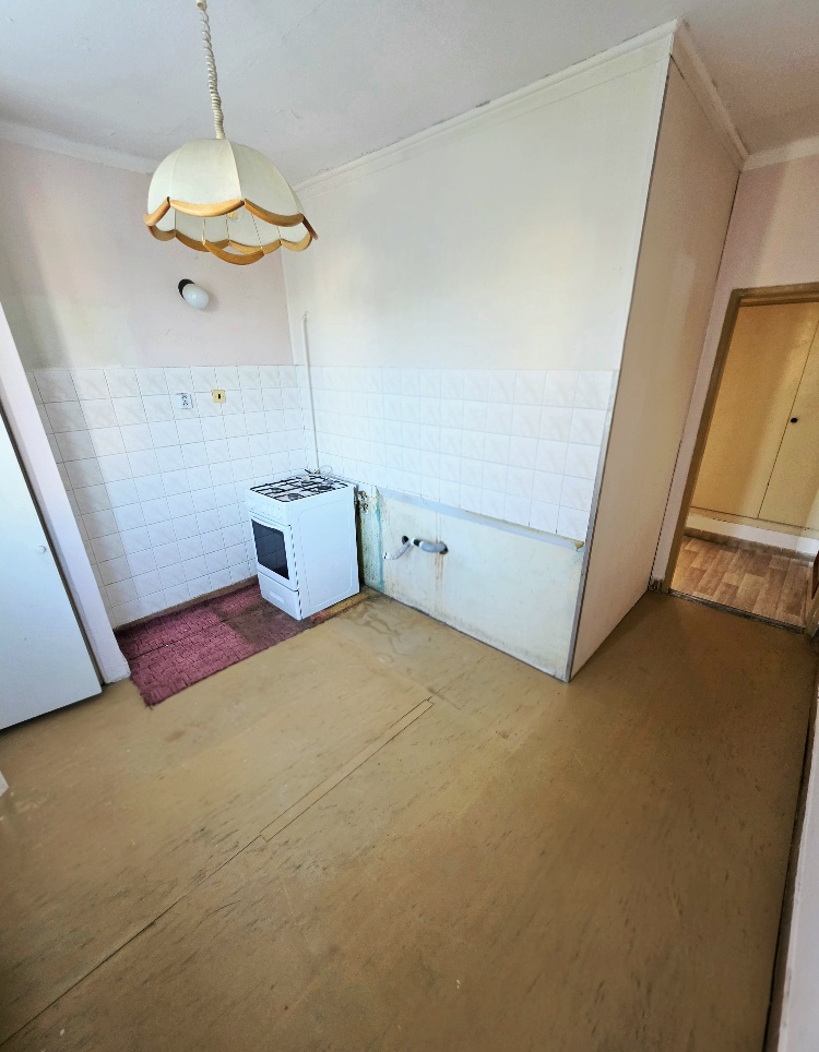 3 izbový byt Bánovce nad Bebravou/ CENTRUM/ 62 m2 LOGGIA/ PIVNICA — foto 5