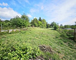 POZEMOK  Bánovce nad Bebravou – 794 m² / CENTRUM MESTA/ ZNÍŽENÁ CENA — foto 1