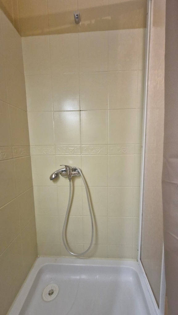 Na predaj 3-izbový byt s balkónom po rozsiahlej rekonštrukcií - NMnV — foto 30