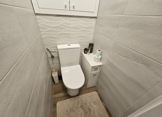 PRENÁJOM Bánovce nad Bebravou/3 IZBOVÝ BYT/ DUBNIČKA/ LOGGIA/ PIVNICA — foto 8