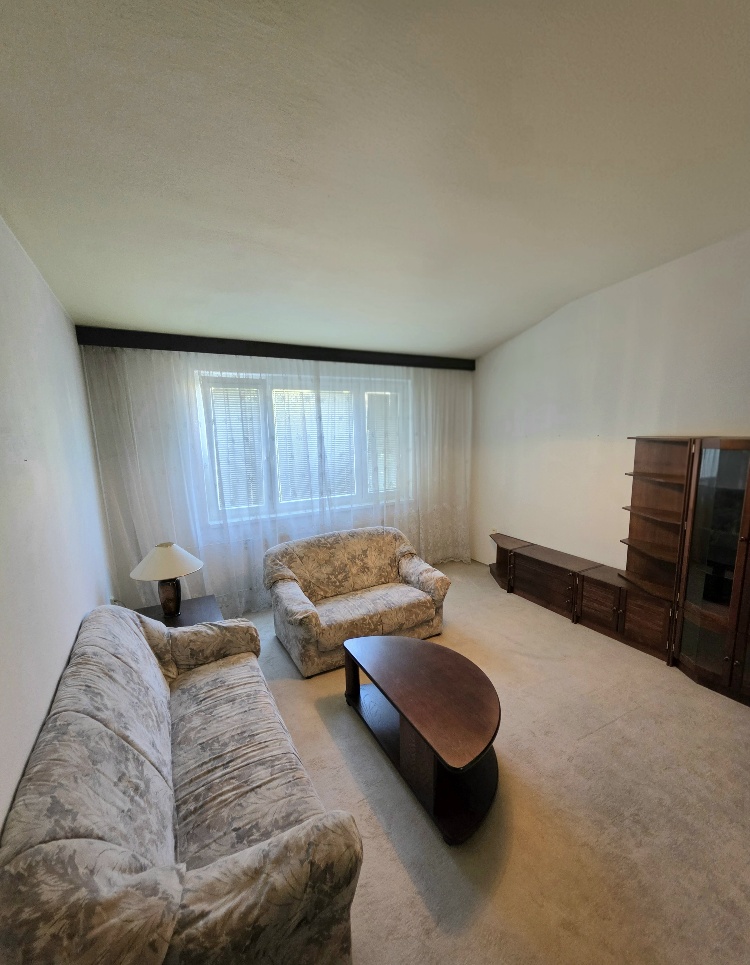 3 izbový byt Bánovce nad Bebravou/ DUBNIČKA /63 m2/ LOGGIA/ PIVNICA — foto 2
