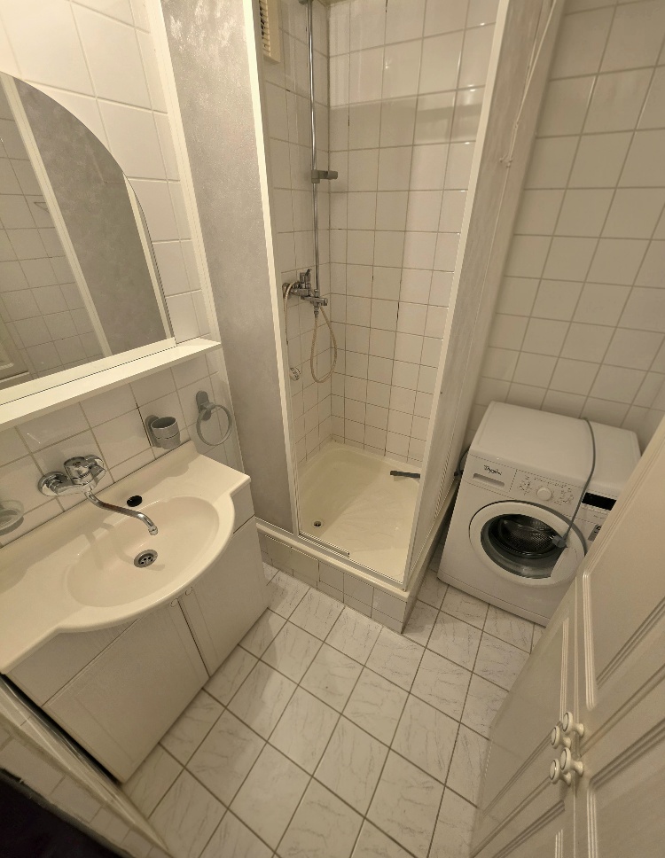3 izbový byt Bánovce nad Bebravou/ DUBNIČKA /63 m2/ LOGGIA/ PIVNICA — foto 8
