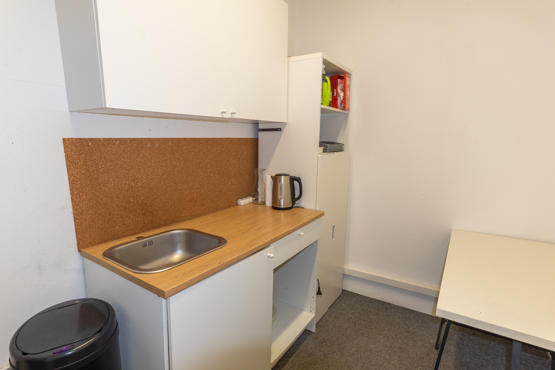 Na prenájom reprezentatívny  priestor 231 m² –  Dunajská ulica - BA -I — foto 6