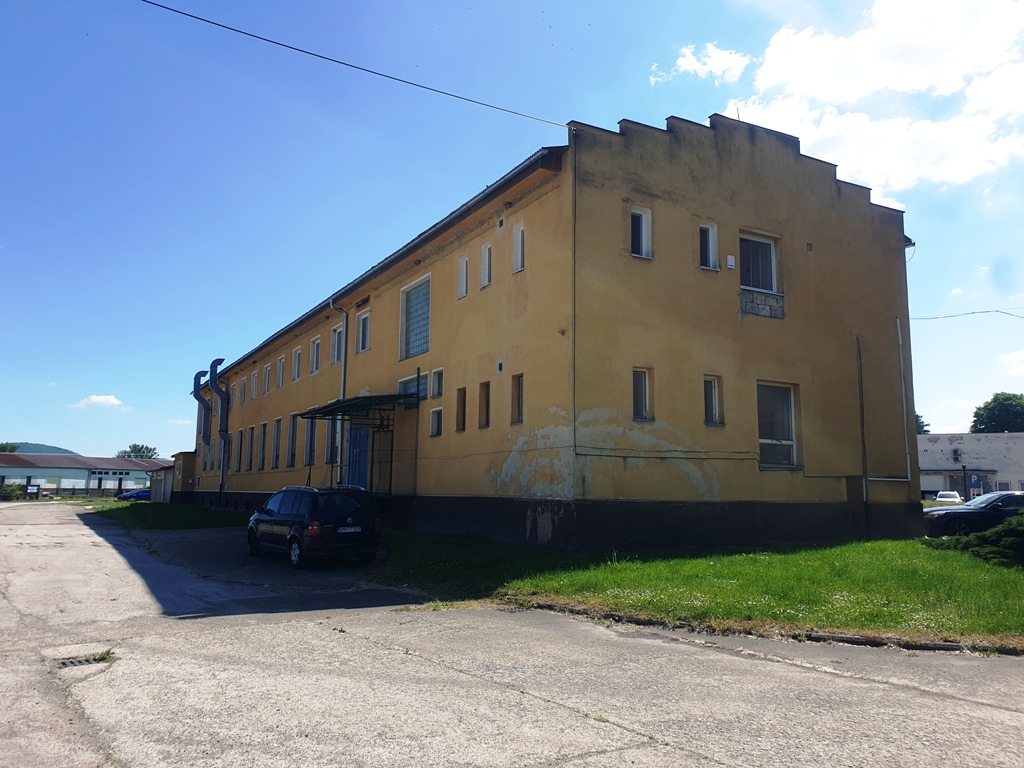 Administratívna budova so sklad. priestormi 1200 m2 - Tr. Bohuslavice — foto 10