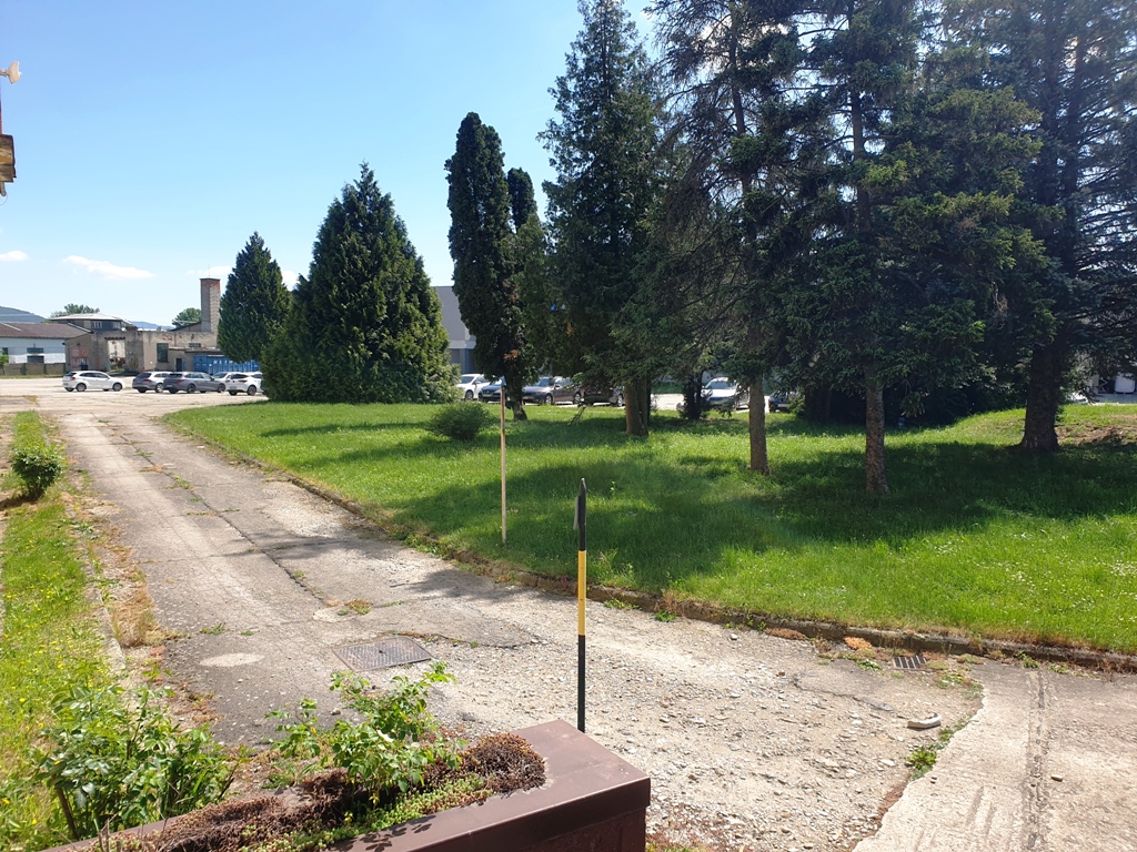Administratívna budova so sklad. priestormi 1200 m2 - Tr. Bohuslavice — foto 3