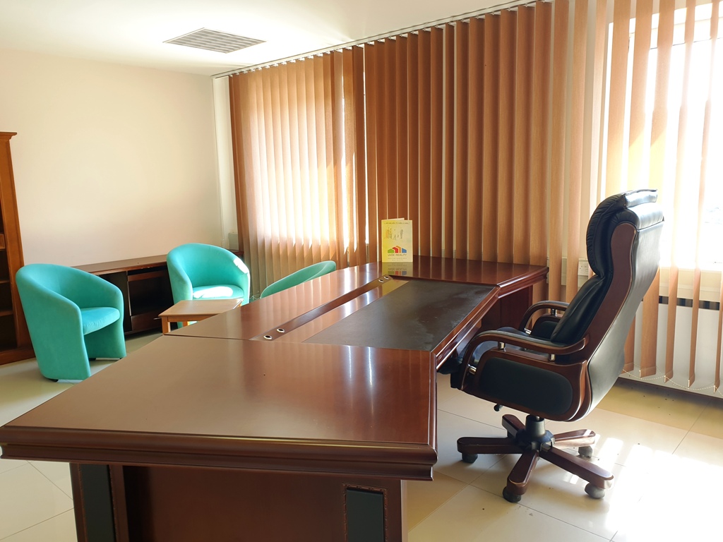 Administratívna budova so sklad. priestormi 1200 m2 - Tr. Bohuslavice — foto 29
