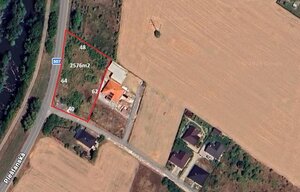 Slnečný stavebný pozemok 2576m2, Sokolovce pri Piešťanoch — foto 1