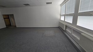 Kancelária 70 m² (50m2 + 20m2) na prenájom - Piešťany, Vajanského — foto 1