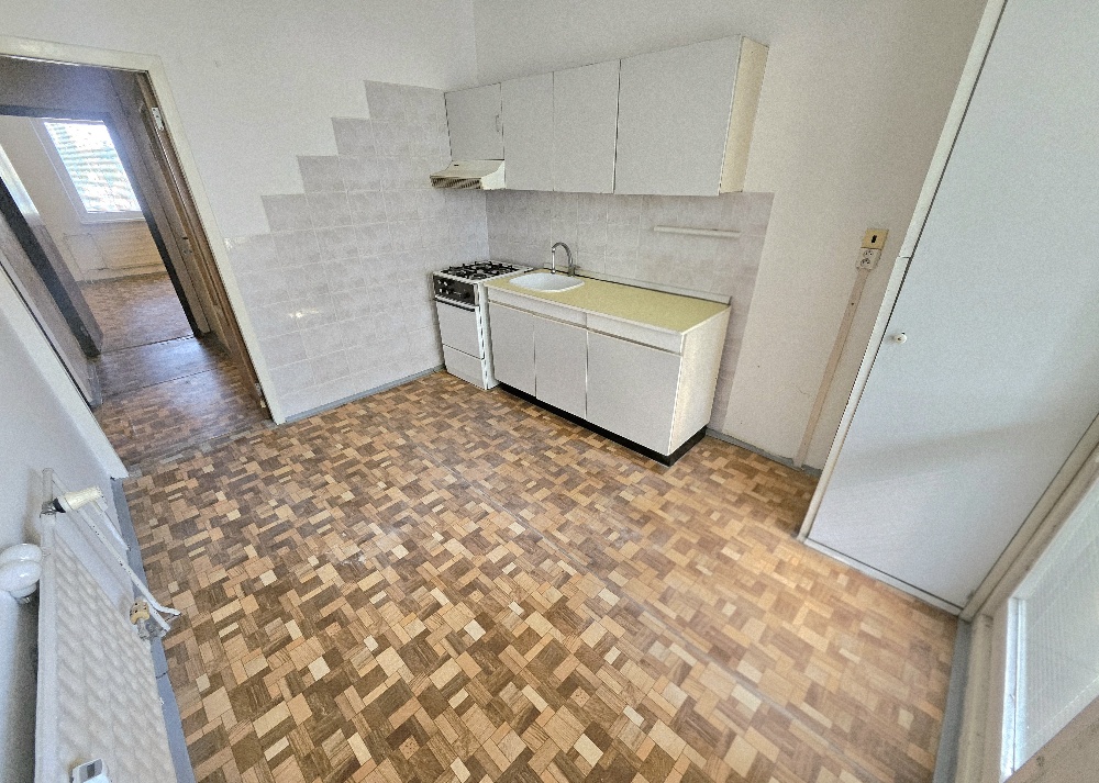 3 izbový byt Bánovce nad Bebravou/ DUBNIČKA /72 m2/ LOGGIA/ PIVNICA — foto 5