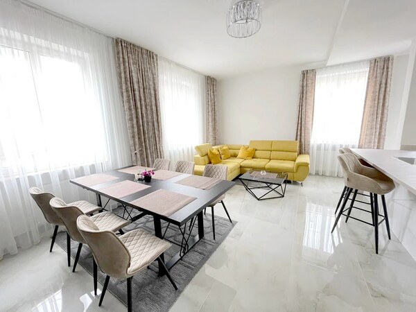 Veľkorysý 3 izbový byt 87m2 po rekonštrukcii, Wiener Neustadt