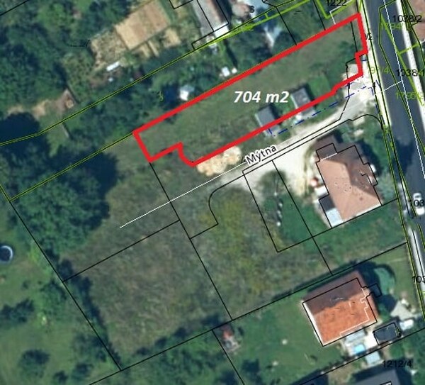 Stavebný pozemok o výmere 704 m2 v súkromnej štvrti - Stará Turá