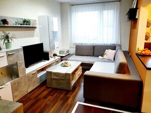 REZERVOVANÉ /2 izbový byt Bánovce nad Bebravou   / 52m2 / DUBNIČKA / L — foto 1