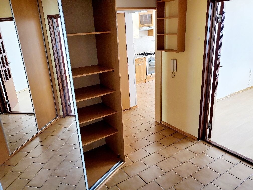 3 izbový byt Bánovce nad Bebravou   / 72m2 / DUBNIČKA / BALKÓN — foto 3