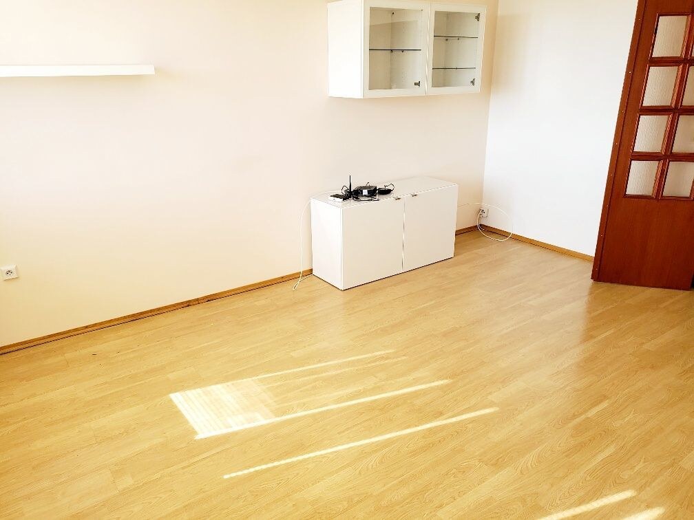 3 izbový byt Bánovce nad Bebravou   / 72m2 / DUBNIČKA / BALKÓN — foto 5