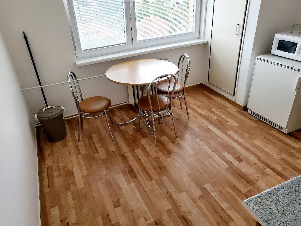 1 izbový byt Bánovce nad Bebravou  / CENTRUM / 34 m2 — foto 2