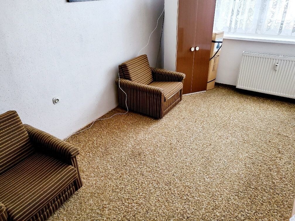 3 izbový byt Bánovce nad Bebravou   / 67m2 / CENTRUM / LOGGIA — foto 3