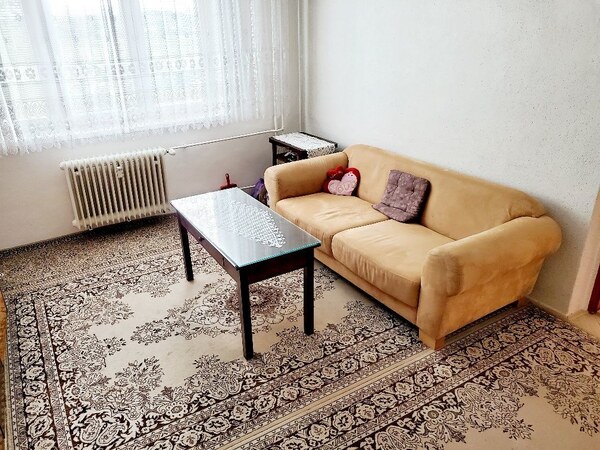 3 izbový byt Bánovce nad Bebravou   / 67m2 / CENTRUM / LOGGIA