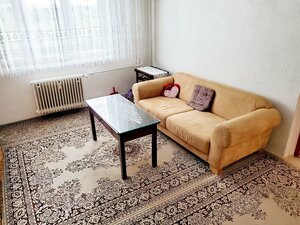 3 izbový byt Bánovce nad Bebravou   / 67m2 / CENTRUM / LOGGIA — foto 1