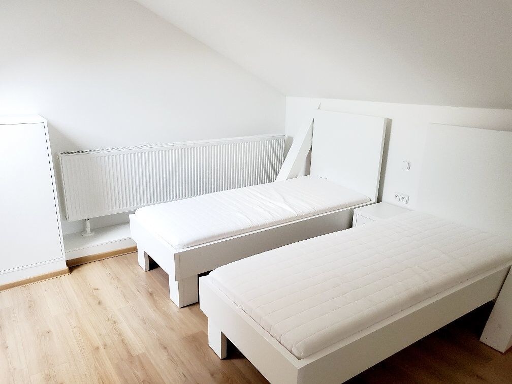 Prenájom Bánovce nad Bebravou - RODINNÝ DOM - 3,5 izbový -TERASA -Komp — foto 8