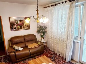 2 izbový  byt  Bánovce nad Bebravou, CENTRUM, 52 m2 ,LOGGIA ,PIVNICA — foto 4