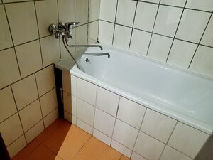 2 izbový  byt  Bánovce nad Bebravou, CENTRUM, 52 m2 ,LOGGIA ,PIVNICA — foto 3