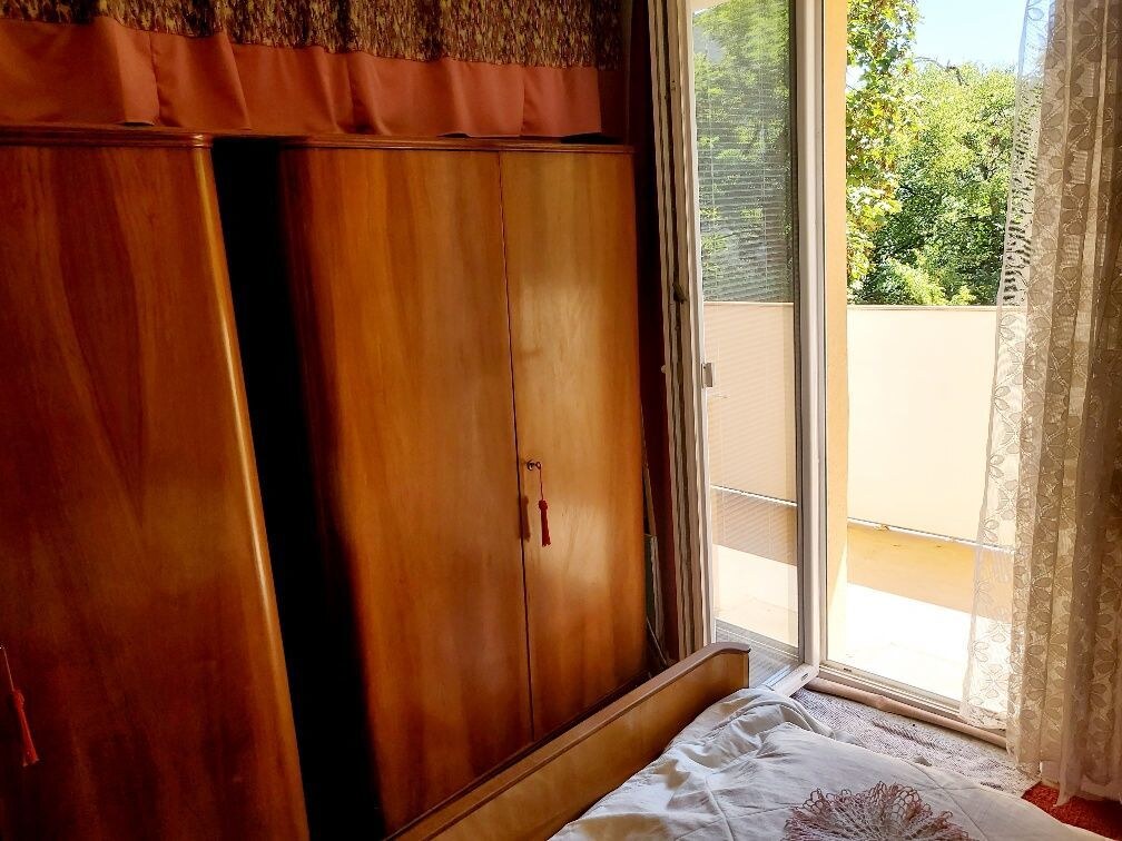 3 izbový  byt  Bánovce nad Bebravou, CENTRUM, 53 m2 ,LOGGIA ,PIVNICA — foto 4