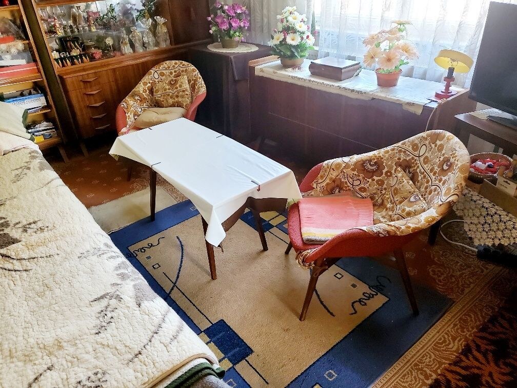 3 izbový  byt  Bánovce nad Bebravou, CENTRUM, 53 m2 ,LOGGIA ,PIVNICA — foto 5