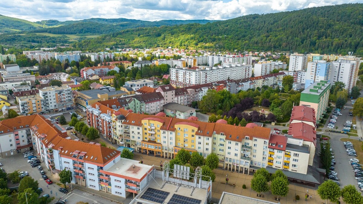 Nebytový priestor Púchov, Pešia zóna ul. Moyzesova, 77,50 m2 — foto 6