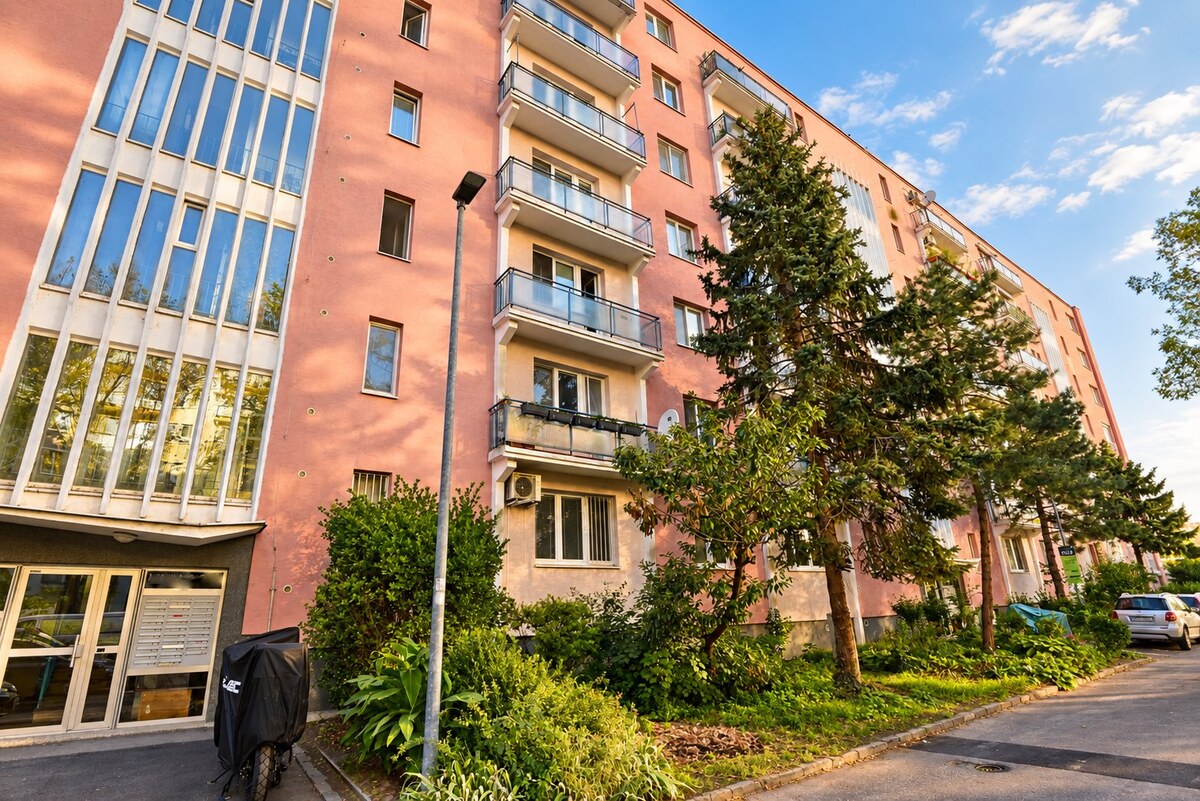 Na prenájom 1-izbový byt, 40 m², Medzilaborecká ul., Ružinov — foto 8