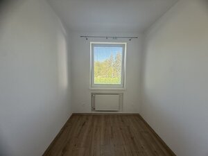 Prenájom rodinného domu v Partizánskom (centrum mesta) — foto 14