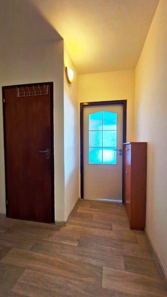 Na predaj priestranná garsónka 34 m2 + veľký balkón - Nové Mesto n/V — foto 12