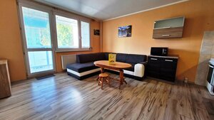 Na predaj priestranná garsónka 34 m2 + veľký balkón - Nové Mesto n/V — foto 9
