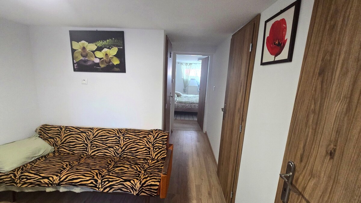 Útulné a kompletne zariadené bývanie v rodinnom dome so záhradkou – Pi — foto 7