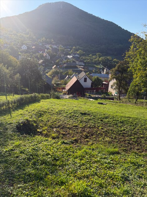 Stavebný pozemok 750 m2 v Košeckom Podhradí