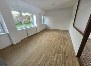 PRENÁJOM Bánovce nad Bebravou/2 IZBOVÝ BYT/CENTRUM-STRED/70m2 — foto 3