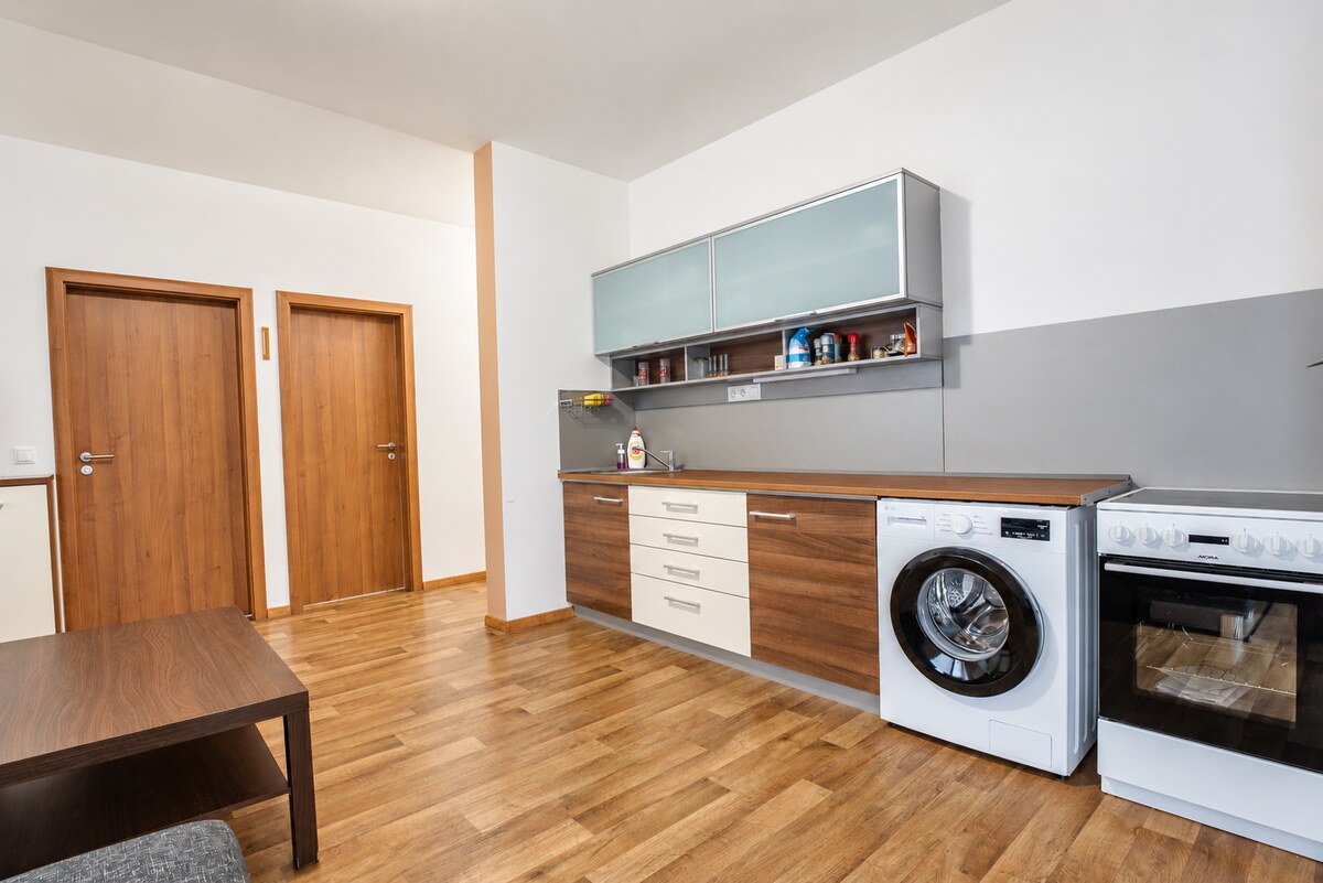 Na prenájom 2-izbový byt, 47 m², klimatizovaný, Odborárska ul., BA III — foto 4