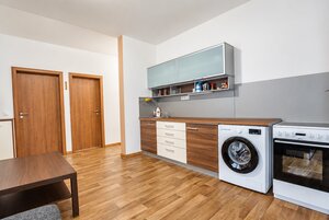 Na prenájom 2-izbový byt, 47 m², klimatizovaný, Odborárska ul., BA III — foto 4
