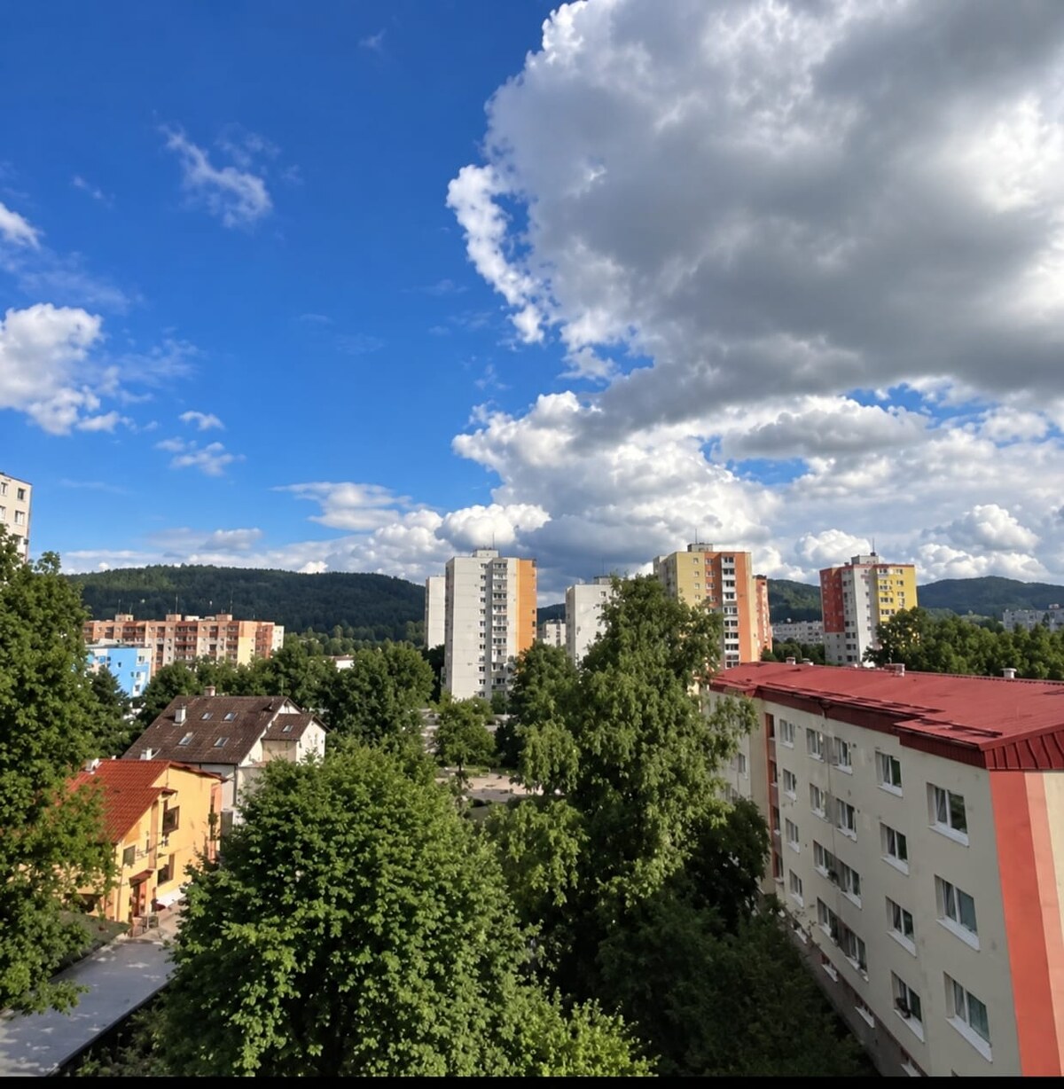 PRENÁJOM | 3-IZBOVÝ BYT | 80 m² | 2 BALKÓNY | ZARIADENÝ | CENTRUM I — foto 10