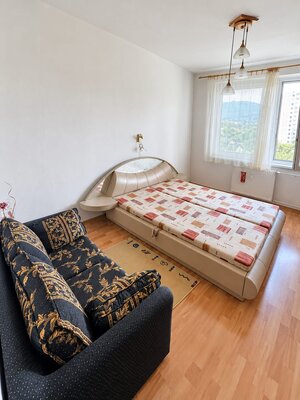 PRENÁJOM | 3-IZBOVÝ BYT | 80 m² | 2 BALKÓNY | ZARIADENÝ | CENTRUM I — foto 3