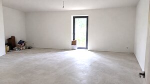 MODERNÝ 6-IZBOVÝ BUNGALOV S TERASOU A POZEMKOM 884 m² – RATNOVCE — foto 5