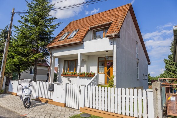 Štýlový 5izb. dom na predaj - Lužianky