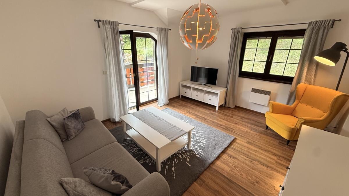 Zrekonštruovaný 2izb byt v apartmánovom dome v Hrabovskej doline Malinô Brdo — foto 3