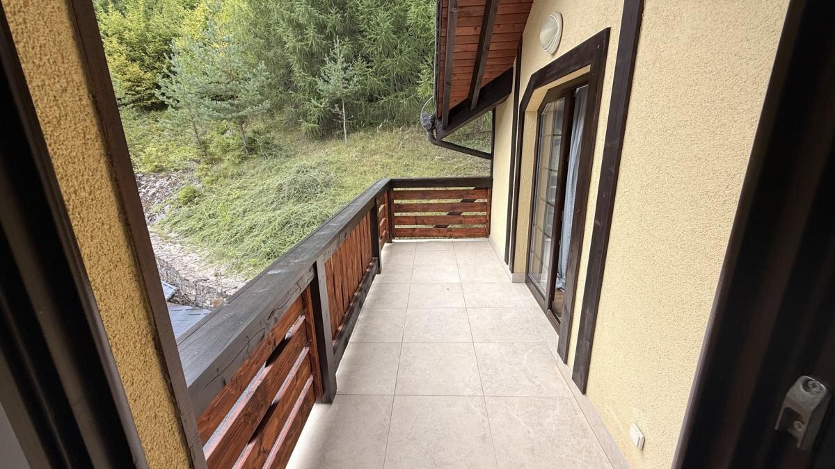 Zrekonštruovaný 2izb byt v apartmánovom dome v Hrabovskej doline Malinô Brdo — foto 9