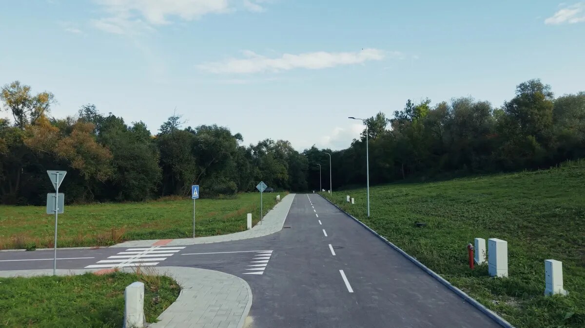 Stavebný pozemok 472 m2 so stavebným povolením, Šarišské Bohdanovce — foto 5