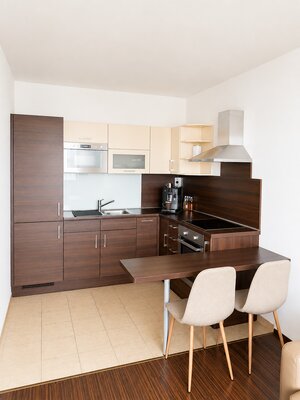 Rezervované - Jégeho Alej | 2-izbový byt s loggiou a garážovým státím | BYT, nie apartmán — foto 5
