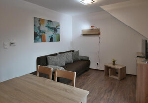 Lukratívny apartmán s balkónom priamo na zjazdovke v Demänovskej doline — foto 7