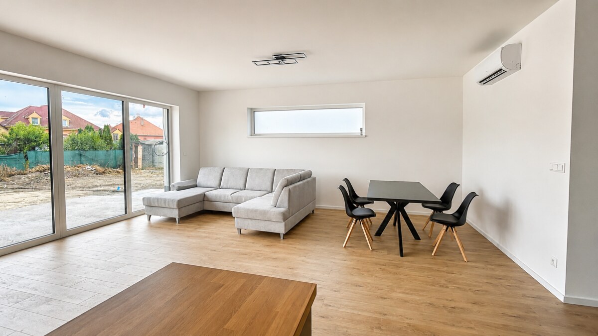 Moderný 5-izbový rodinný dom Orechová Potôň — foto 6