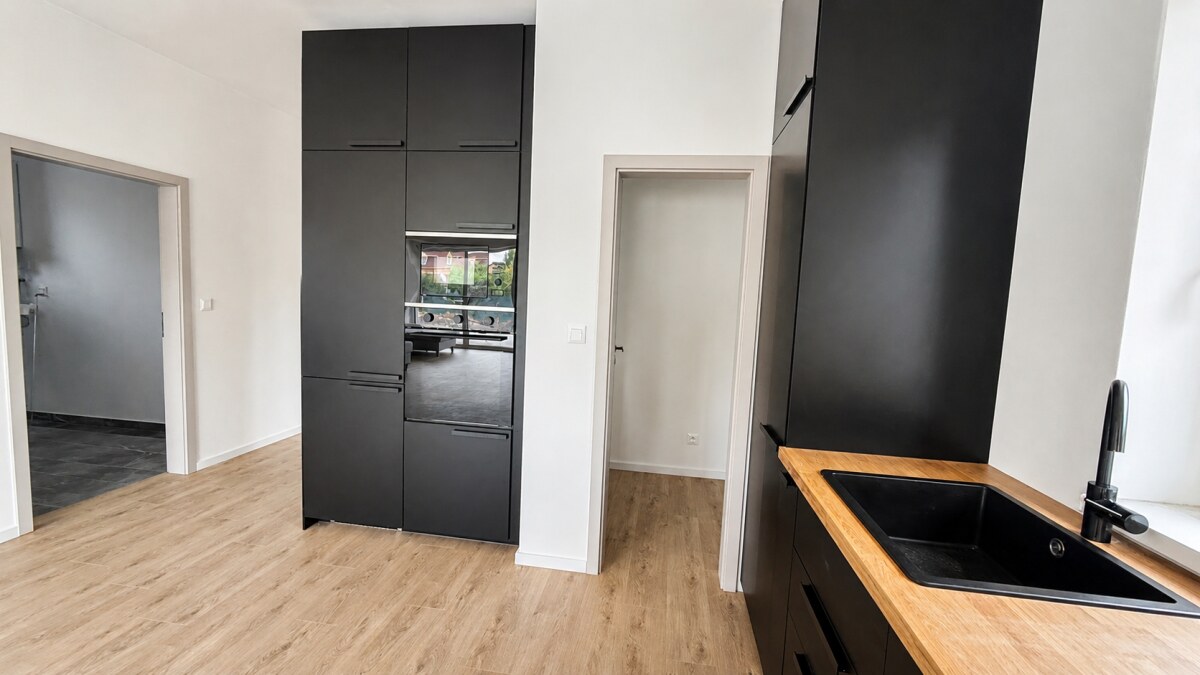 Moderný 5-izbový rodinný dom Orechová Potôň — foto 9